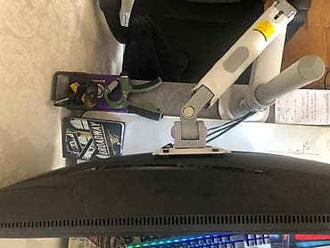 wl mouse: Монитор, MSI, Б/у, LCD, 27" - 28" — 2