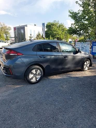 ауди а6 с: Hyundai Ioniq: 2019 г., 1.6 л, Автомат, Гибрид, Хэтчбэк — 1