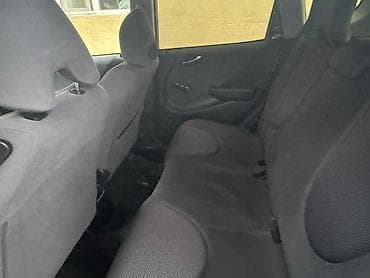 Продажа авто: Honda Fit: 2006 г., 1.4 л, Автомат, Бензин, Хэтчбэк — 5
