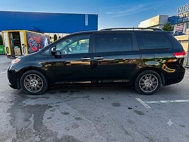 Транспорт: Toyota Sienna: 2012 г., 3.5 л, Автомат, Газ, Минивэн — 6