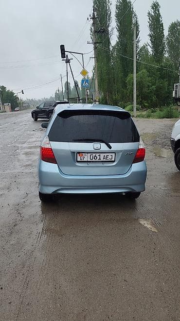 bmw cs: Honda Fit: 2004 г., 1.3 л, Вариатор, Бензин, Хэтчбэк — 4