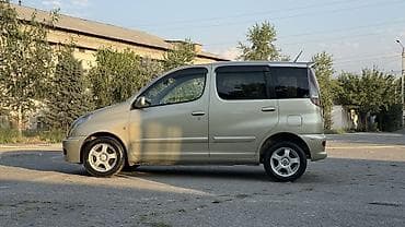 Продажа авто: Toyota Funcargo: 2003 г., 1.3 л, Автомат, Бензин, Хэтчбэк — 6