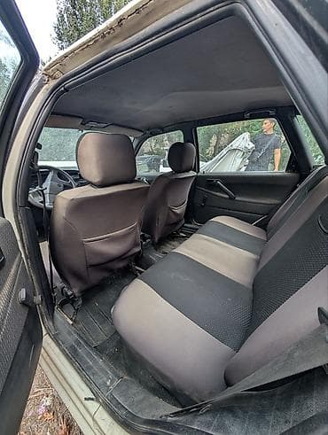 transporter multivan: Volkswagen Passat: 1991 г., 1.8 л, Механика, Бензин, Седан — 5
