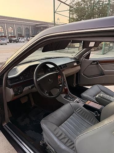 зеркало 221: Mercedes-Benz E-Class: 1990 г., Бензин, Купе — 5