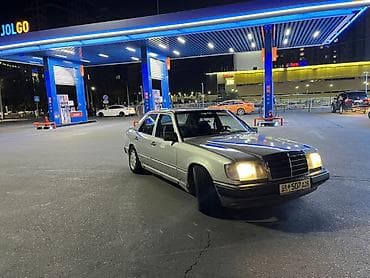 mers c: Mercedes-Benz W124: 1988 г., 2.3 л, Механика, Бензин, Седан — 2