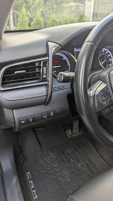 byd e5: Toyota Camry: 2020 г., 2.5 л, Вариатор, Гибрид, Седан — 9