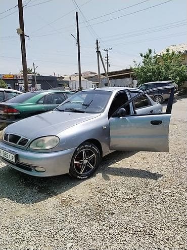 Chevrolet Lanos: 2007 г., 1.5 л, Механика, Бензин, Седан