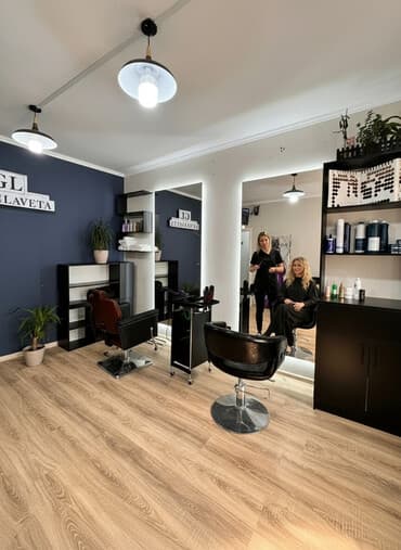 тонировка нового поколения: Парикмахер Колорист. Аренда места. Кок-Жар ж/м — 1