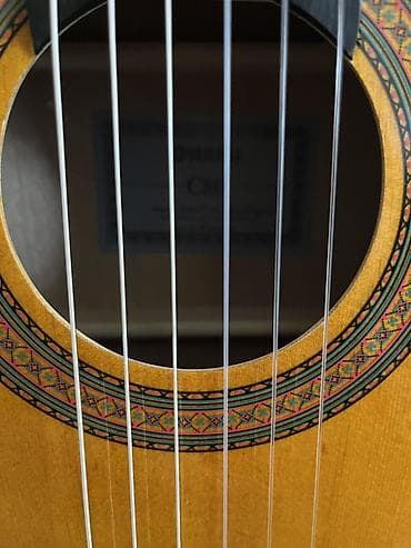 дека: Классическая гитара Yamaha C80 с Китай электроникой Fishman Presys — 4