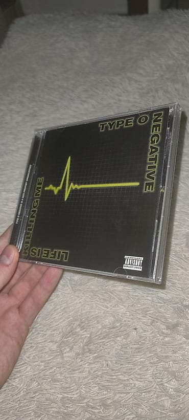 Type O Negative - Life Is Killing Me (1 CD, реплика) ‼️диск один