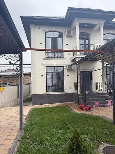 Куплю земельный участок: Продаётся частный дом с благоустроенным участком. - Двухэтажный — 9