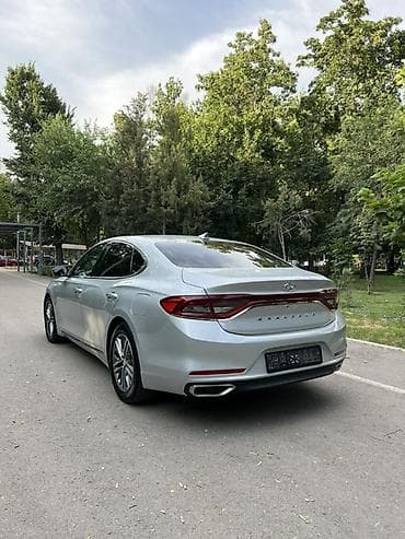 v class: Hyundai Grandeur: 2018 г., 3 л, Автомат, Газ, Седан — 4