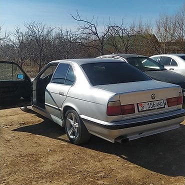 BMW 5 series: 1990 г., 2 л, Ручные, Бензин, Седан