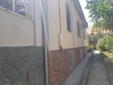 бишкек частные дома: Дом, 570 м², 6 комнат, Собственник — 3