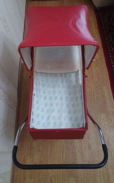 коляска детская игрушечная: Продаю германскую коляску (игрушечная) для кукол в хорошем состоянии — 2