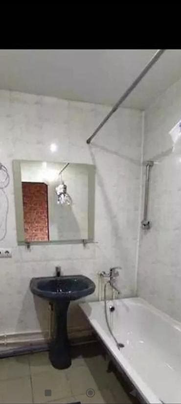 варианты: 56 м², 3 комнаты, Парковка, Забор, огорожен — 2