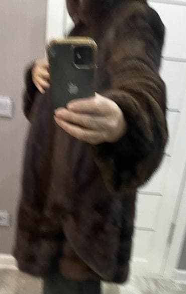 Норковая шуба, классический фасон А-силуэта. - Цвет: темно-коричневый