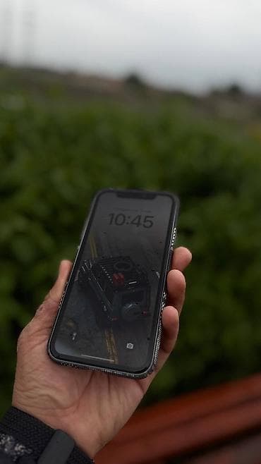 Техника и электроника: IPhone 11, Б/у, 128 ГБ, Белый, Чехол, 70 % — 2