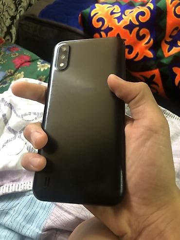 телефон бишкек самсунг: Samsung Galaxy A01, Колдонулган, 16 ГБ, түсү - Кара — 3