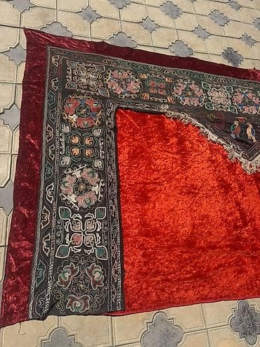 настенный ковер: Ковер Б/у, Настенный, Безналичная/наличная оплата — 1