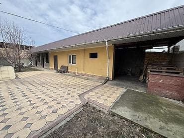 учас: Просторный одноэтажный дом с благоустроенным двором и качественной — 8