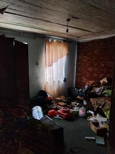 7 микр: Продается дом 48.10 кв.м., с участком 8 ( фактически 10 ) соток — 2