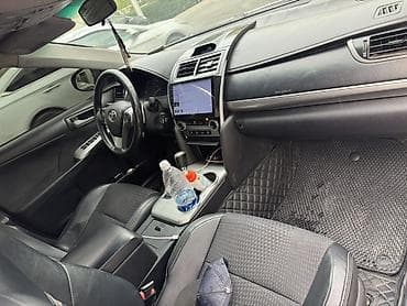 step 2: Toyota Camry: 2012 г., 2.5 л, Седан — 9