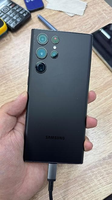 google pixel 9: Samsung Galaxy S22 Ultra, Б/у, 256 ГБ, цвет - Черный — 1