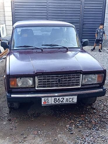 салон машины: ВАЗ (ЛАДА) 2107: 2007 г., 1.6 л, Ручные, Бензин, Седан — 1