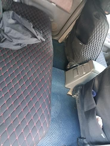 срочно горит внедорожник тойота: Toyota Hilux Surf: 2002 г., 2.7 л, Автомат, Газ, Внедорожник — 4