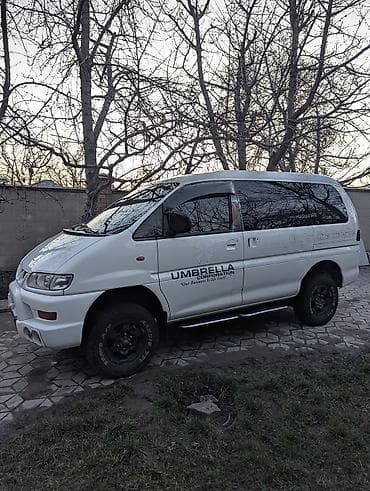 tank 3 pro цена: Mitsubishi Space Gear: 2001 г., Минивэн — 3