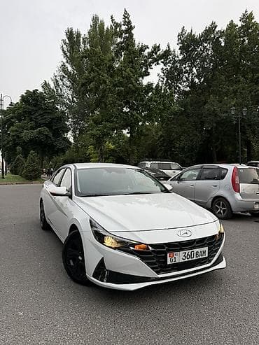 Hyundai Avante: 2021 г., 1.6 л, Автомат, Гибрид, Седан