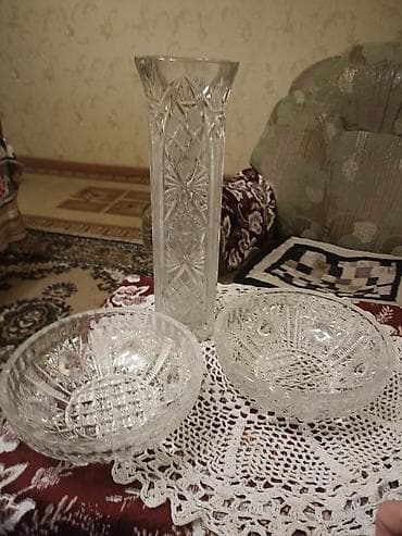 surface pen: Набор из хрусталя: высокая ваза и две салатницы/розетки. Описание: - — 1