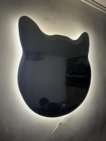 Майрамдык товарлар: Зеркало с LED‑подсветкой в форме головы кота - Оригинальный фигурный — 3