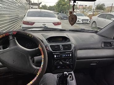 lancer 9: Mitsubishi Space Wagon: 1999 г., 2 л, Механика, Бензин, Минивэн — 3