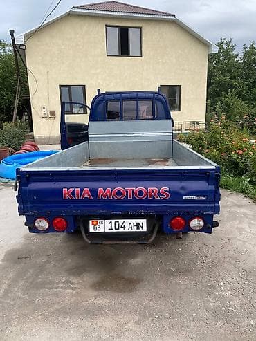 трактир мтз: Kia BONGO: 2020 г., 2.4 л, Механика, Газ, Фургон — 4