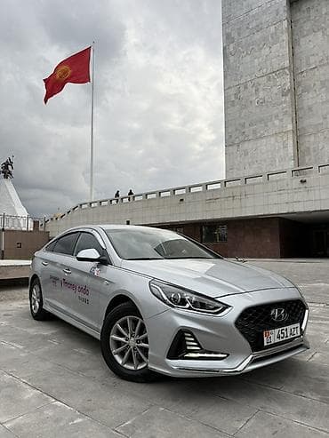 Hyundai Sonata: 2021 г., 2 л, Автомат, Бензин, Седан