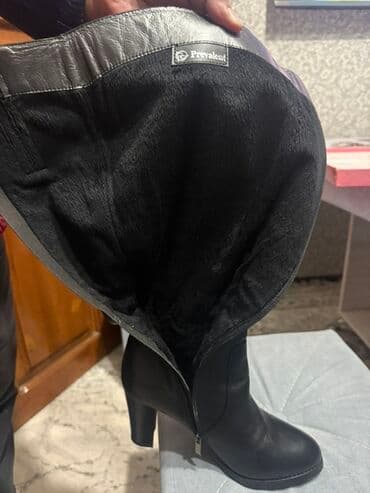 обувь женская большие размеры: Срочно продается Женские сапоги кожаные, новые размер 40, высота до — 5