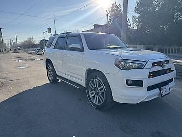 infinity fx: Toyota 4Runner: 2023 г., Внедорожник — 5