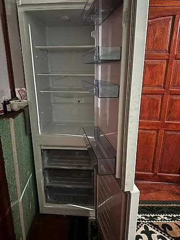 nokia 1600: Холодильник Beko, Двухкамерный — 2