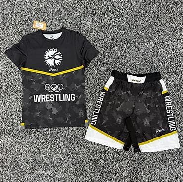 женский тумак: Двойка рашгард тренировочный взрослый, тренировочная двойка, футболка — 1