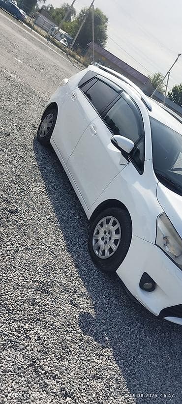 byd plus: Toyota Verso: 2014 г., 1.6 л, Механика, Бензин, Минивэн — 1