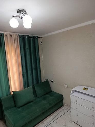 Квартиры: 2 комнаты, 56 м², 106 серия, 12 мкр 106 серия, 3 этаж, Старый ремонт — 5