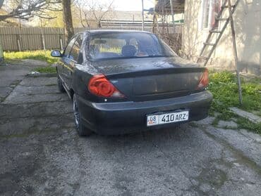 Kia: Kia Spectra: 2001 г., 1.8 л, Механика, Бензин, Седан — 2
