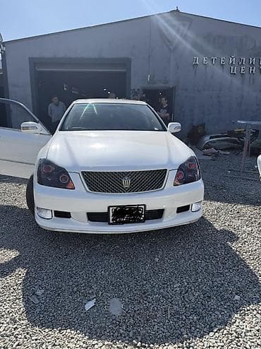 Toyota Crown: 2004 г., 0.3 л, Автомат, Бензин, Седан