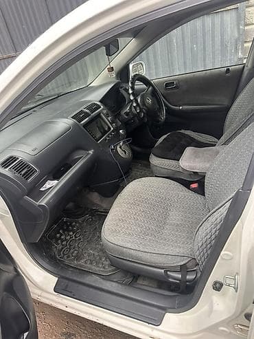 crv 2004: Honda Civic: 2000 г., 1.7 л, Бензин, Хэтчбэк — 7