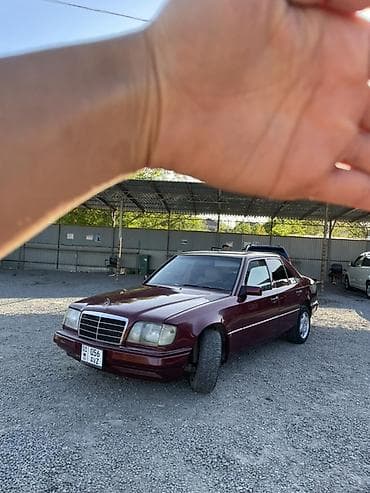 е34 2 5: Mercedes-Benz W124: 1994 г., 2 л, Механика, Бензин, Седан — 1