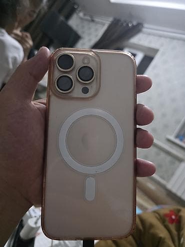 редми нот 12 с: IPhone 16 Pro Max, Золотой, Чехол — 1