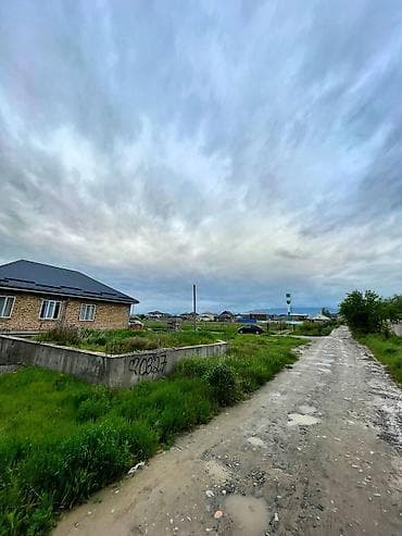 учаска кут: 4 соток — 7