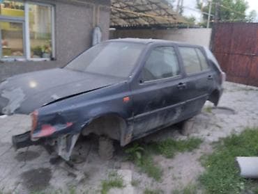 Volkswagen Golf: 1996 г., 2 л, Механика, Бензин, Хэтчбэк